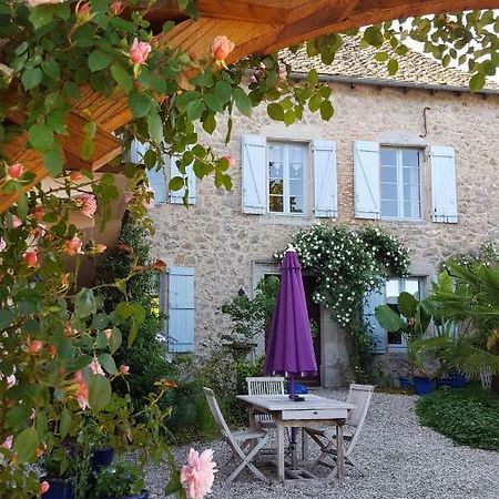 Chambres D'Hotes Du Presbytere La Bastide-l'Eveque Luaran gambar