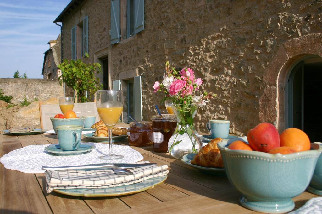 Chambres D'Hotes Du Presbytere La Bastide-l'Eveque Luaran gambar